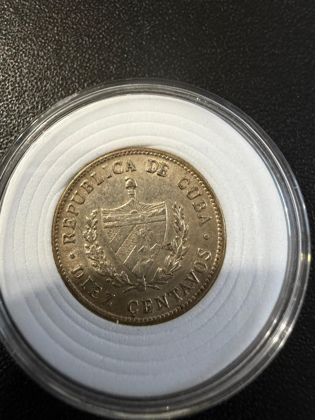 Moneda de plata de 10 centavos de Cuba de 1949 – Patria y Libertad – Estrella cubana – Plata .900