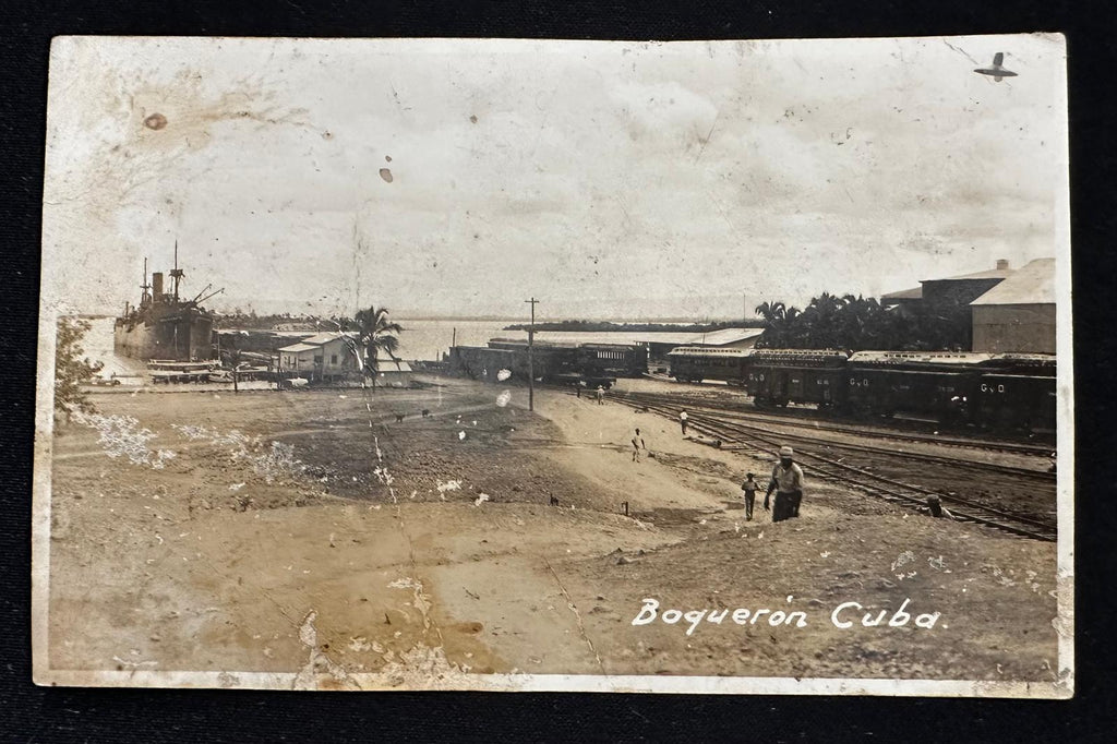 c.1910 Tarjeta postal RPPC del puerto del Ferrocarril de Guantánamo y Occidente, Boquerón, Cuba