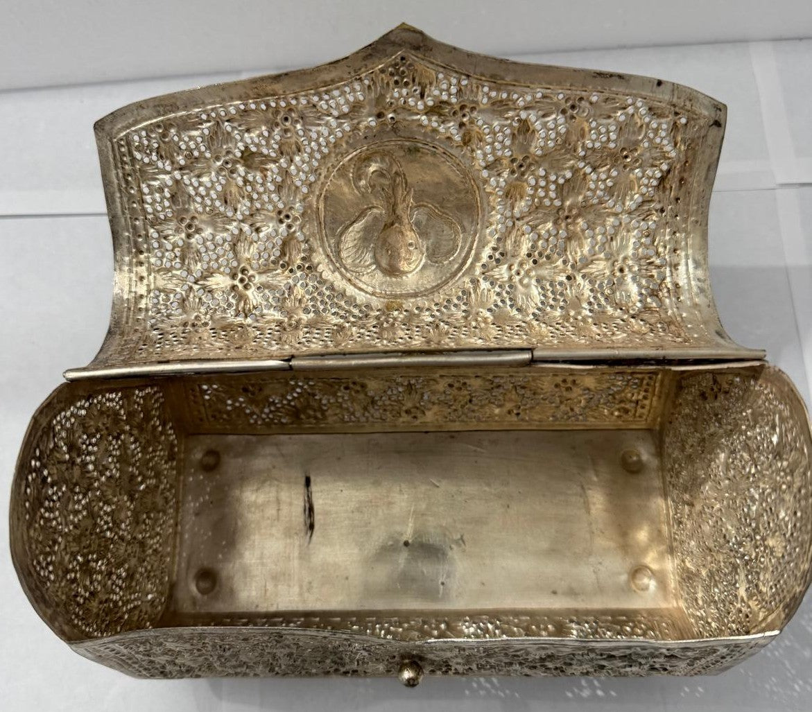 Vintage Indian Silver-Tone Metal Elephant & Floral Pierced Clutch Purse