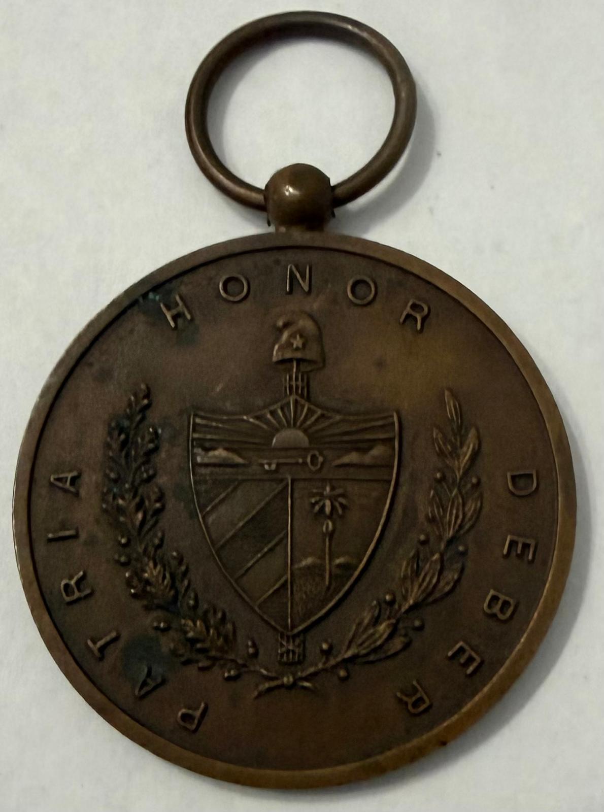 Cuba Republic Long Service Medal – Patria Honor Deber – 35mm – Pre-1959