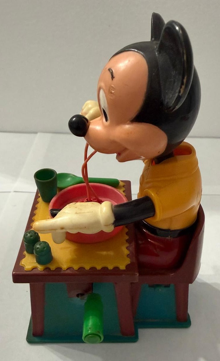 Vintage 1960s Disney Mickey Mouse Eating Spaghetti Mechanical Crank Toy – Working