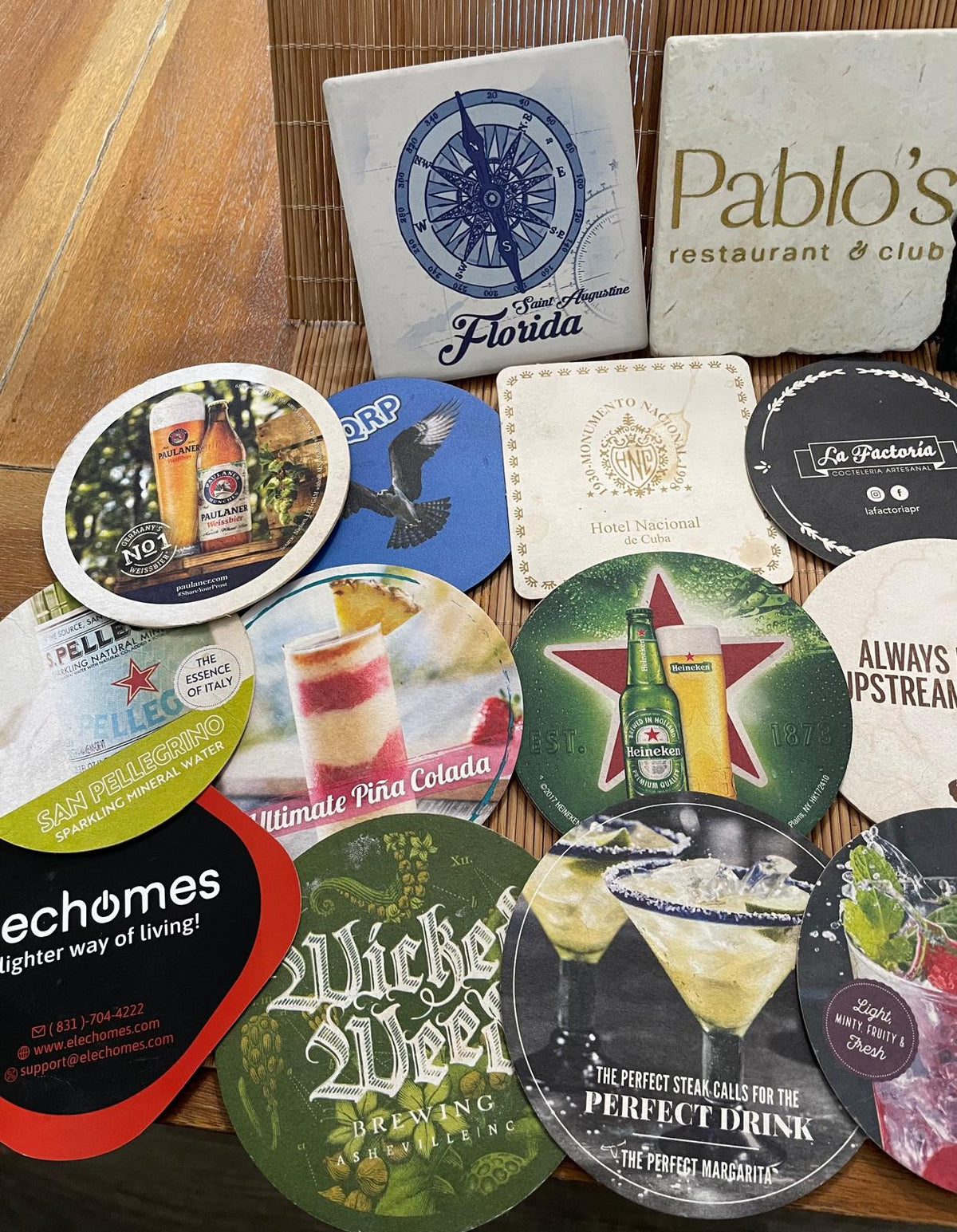 Colección de 22 posavasos de piedra, papel y cartón Cuba Nueva York Houston