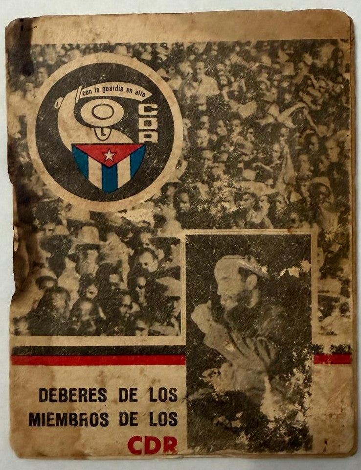 Libreta de identificación de miembro de los CDR de Cuba de 1968 – Habana, miembro identificado con foto – Efímera revolucionaria